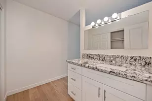 4040 Glen Innes Way, Sacramento, CA 95826 - Photo 22