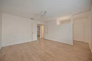 4040 Glen Innes Way, Sacramento, CA 95826 - Photo 20