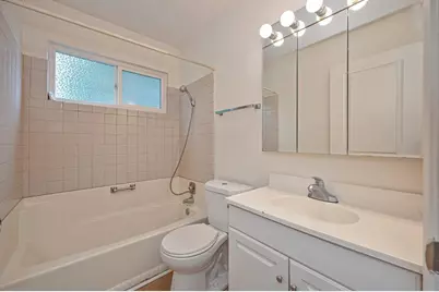 4040 Glen Innes Way, Sacramento, CA 95826 - Photo 16
