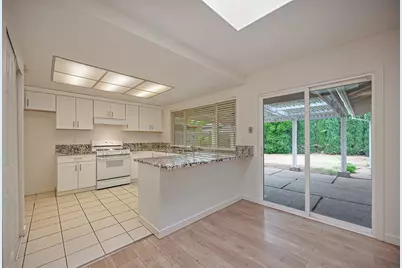 4040 Glen Innes Way, Sacramento, CA 95826 - Photo 8