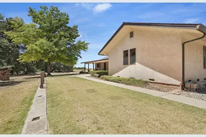 10996 Boessow Road, Galt, CA 95632 - Photo 34