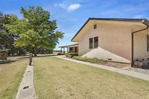 10996 Boessow Rd, Galt, CA 95632 - Photo 34
