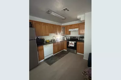 510 E Bianchi Road #2, Stockton, CA 95207 - Photo 4