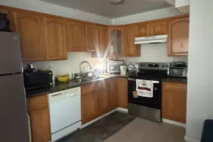 510 E Bianchi Rd, Stockton, CA 95207 - Photo 4