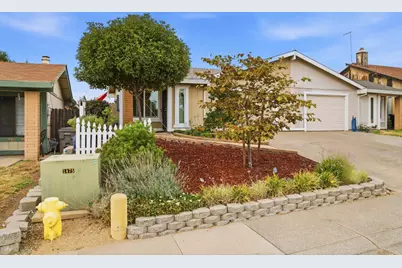 506 Hyacinth Court #A, Roseville, CA 95678 - Photo 2
