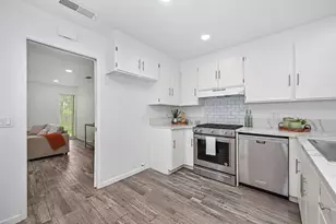 7021 Stanford Oak Dr, Sacramento, CA 95842 - Photo 14