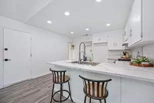7021 Stanford Oak Dr, Sacramento, CA 95842 - Photo 16