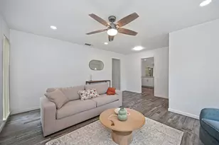 7021 Stanford Oak Dr, Sacramento, CA 95842 - Photo 12