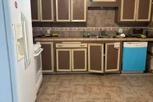 1237 Center Ln, Los Banos, CA 93635 - Photo 2