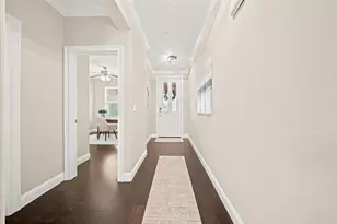 1080 Broken Spoke Ln, Roseville, CA 95747 - Photo 2