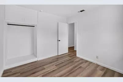 2041 Bowling Green Drive, Sacramento, CA 95825 - Photo 22