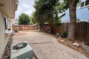 2247 Halsey Cir, Davis, CA 95618 - Photo 20