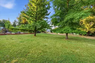 18691 Lake Forest Dr, Penn Valley, CA 95946 - Photo 34