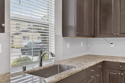 2048 Brave Hawk Loop, Roseville, CA 95747 - Photo 18
