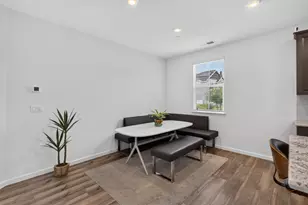 2048 Brave Hawk Loop, Roseville, CA 95747 - Photo 8
