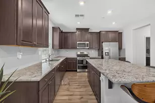 2048 Brave Hawk Loop, Roseville, CA 95747 - Photo 4