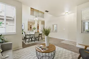 549 Aviator Cir, Sacramento, CA 95835 - Photo 6
