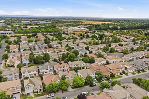 549 Aviator Cir, Sacramento, CA 95835 - Photo 32