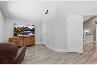 1943 Pinehurst Drive, Yuba City, CA 95993 - Photo 24