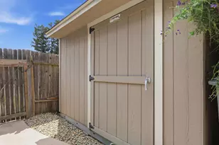 1943 Pinehurst Dr, Yuba City, CA 95993 - Photo 48