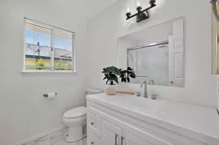6111 Laguna Vale Way, Elk Grove, CA 95758 - Photo 18