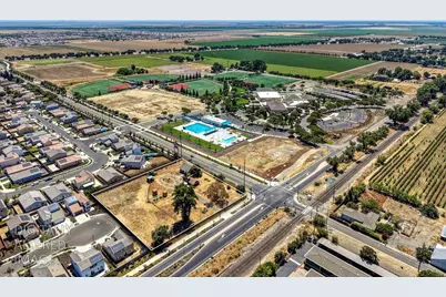 19435 East Street, Woodland, CA 95776 - Photo 6