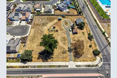 19435 East Street, Woodland, CA 95776 - Photo 2