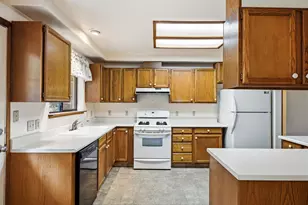 5648 Vacation Blvd, Somerset, CA 95684 - Photo 6