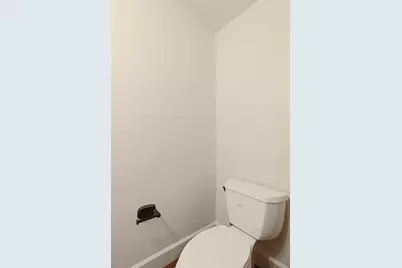 2930 Driftwood Place #32, Stockton, CA 95219 - Photo 22