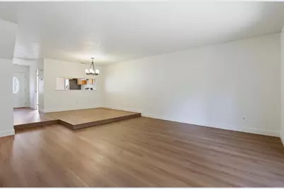 2930 Driftwood Place #32, Stockton, CA 95219 - Photo 18