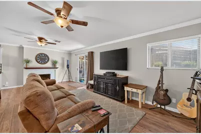 1016 Azure Court, Roseville, CA 95678 - Photo 16