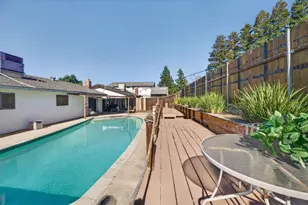 1016 Azure Ct, Roseville, CA 95678 - Photo 34