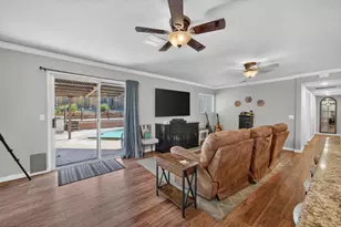 1016 Azure Ct, Roseville, CA 95678 - Photo 14