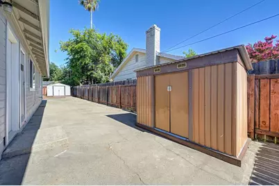 3404 Christie Court, Sacramento, CA 95838 - Photo 32