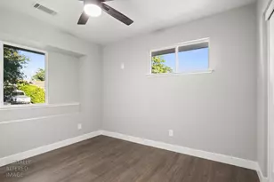 4921 Bowman Oaks Way, Carmichael, CA 95608 - Photo 28