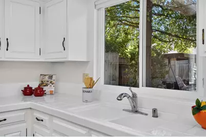 329 Rivergate Way, Sacramento, CA 95831 - Photo 40