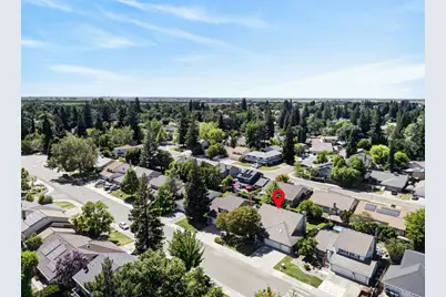 329 Rivergate Way, Sacramento, CA 95831 - Photo 70