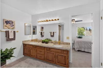 329 Rivergate Way, Sacramento, CA 95831 - Photo 58