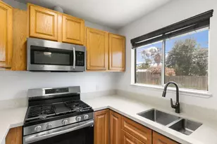 7011 Plumber Way, North Highlands, CA 95660 - Photo 12
