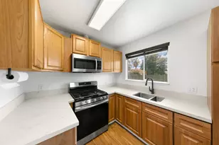 7011 Plumber Way, North Highlands, CA 95660 - Photo 10