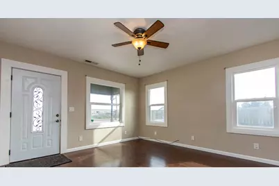 1800 W Glenwood Avenue, Turlock, CA 95380 - Photo 16