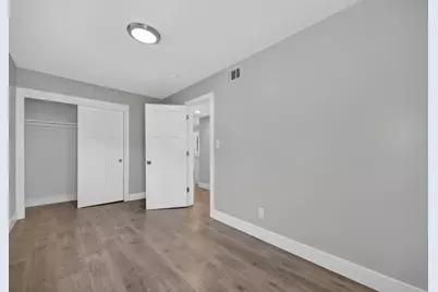 2624 51st Street, Sacramento, CA 95817 - Photo 18