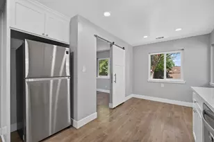 2624 51st St, Sacramento, CA 95817 - Photo 12