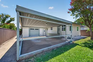 2624 51st St, Sacramento, CA 95817 - Photo 28