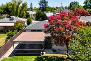 2624 51st St, Sacramento, CA 95817 - Photo 24