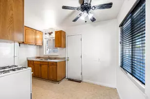 851 5th St, Woodland, CA 95695 - Photo 40