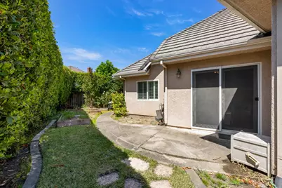 7710 Rio Barco Way, Sacramento, CA 95831 - Photo 30