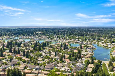 7710 Rio Barco Way, Sacramento, CA 95831 - Photo 50