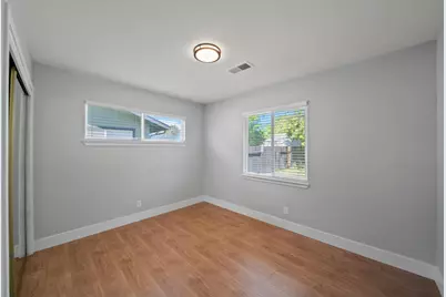 6940 Gillingham Way, North Highlands, CA 95660 - Photo 8