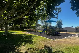 Commodore Ln, Sacramento, CA 95838 - Photo 16
